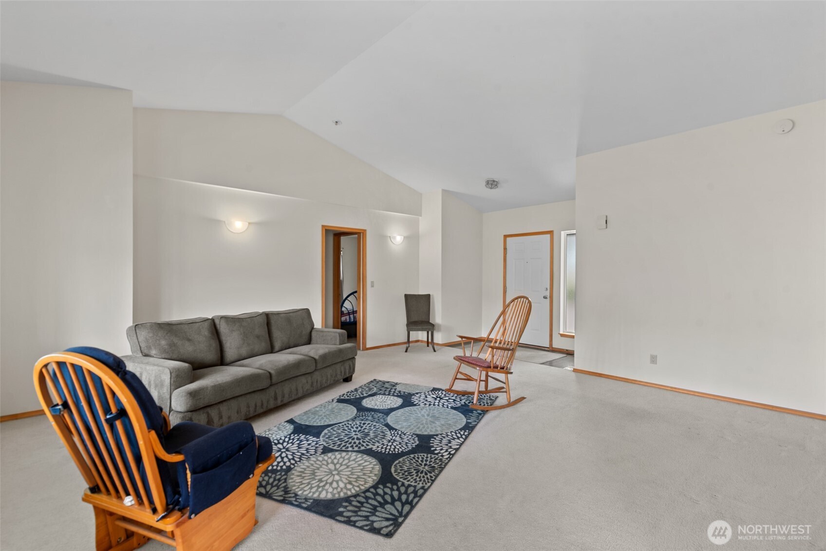 40 McLallen Lane