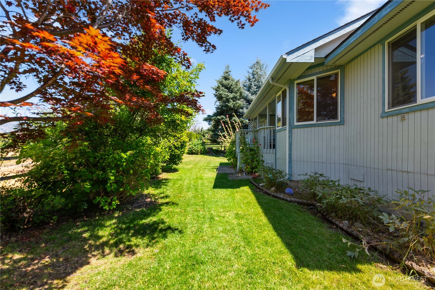 40 McLallen Lane