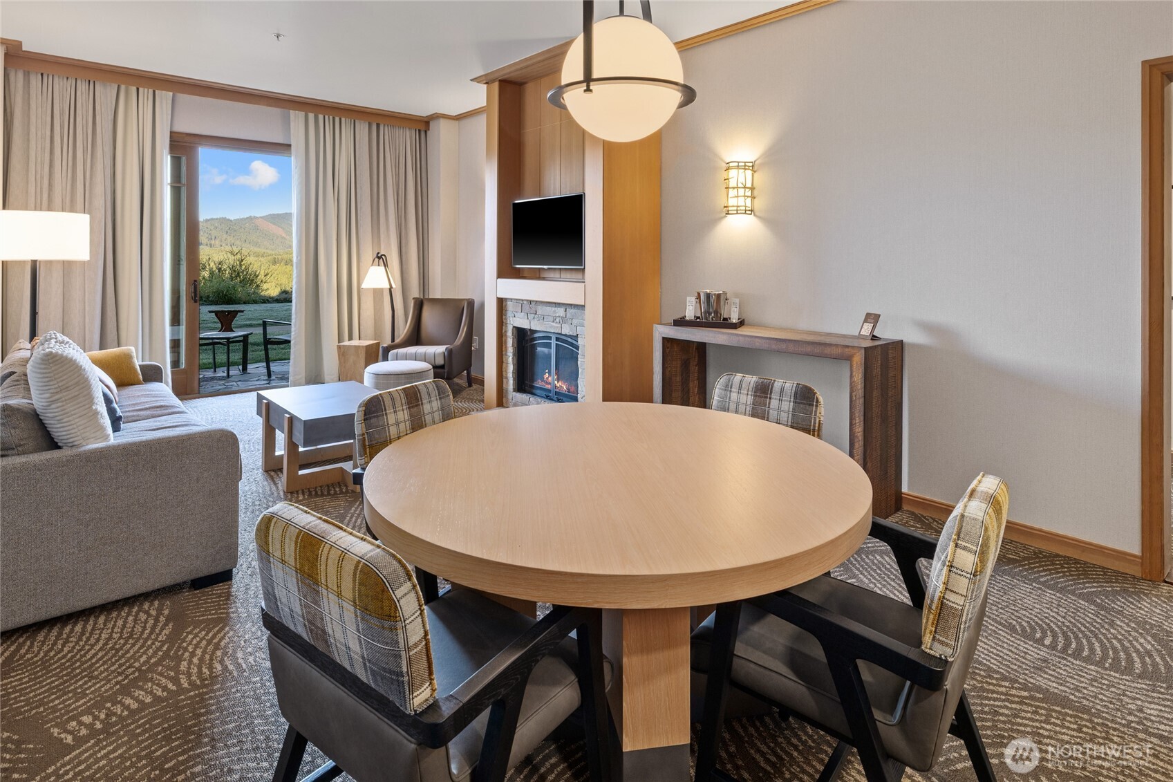 3600 Suncadia Trail Unit: 1137