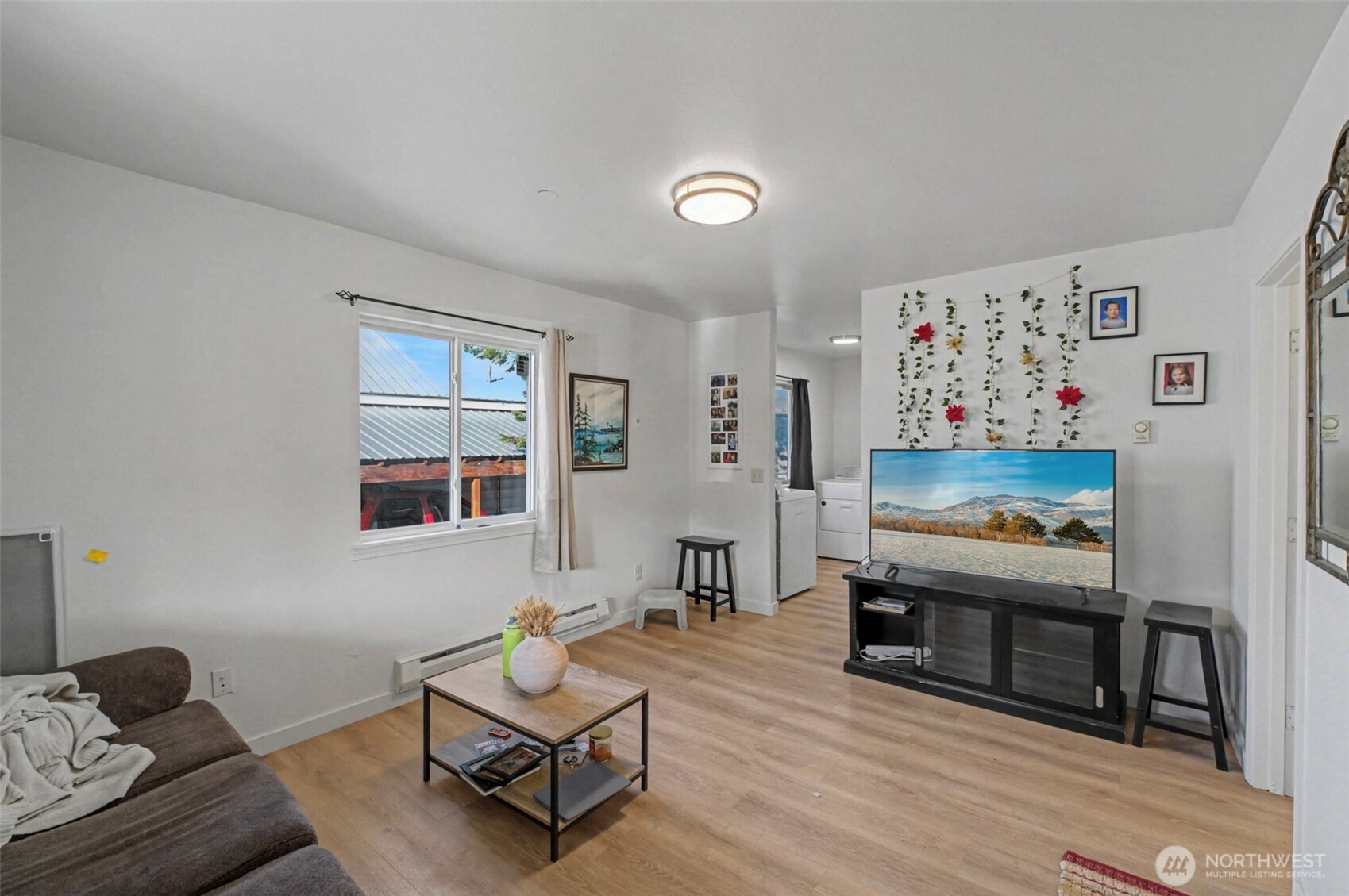 533 Methow Unit: A,B,C