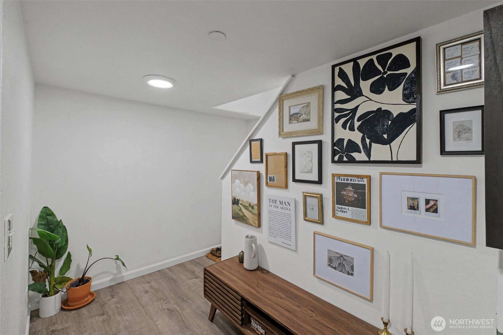 533 Methow Unit: A,B,C