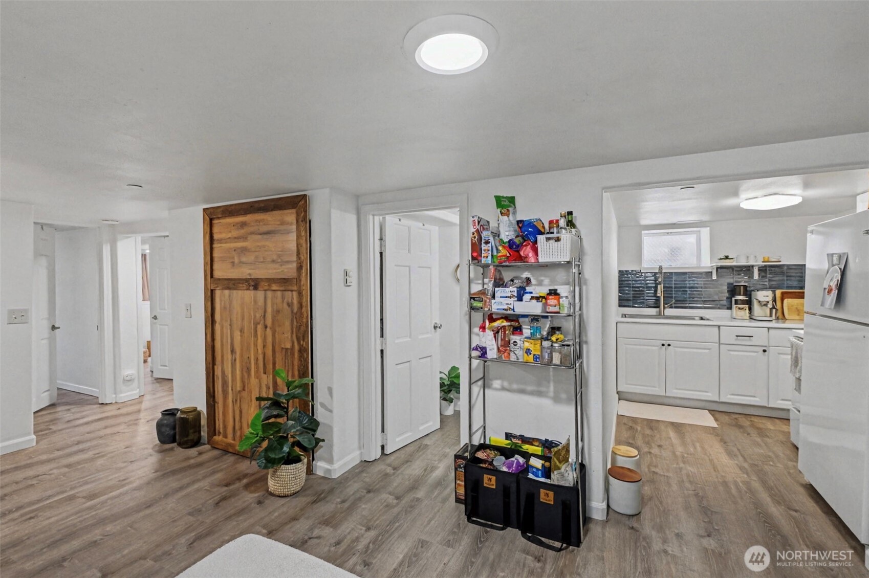 533 Methow Unit: A,B,C