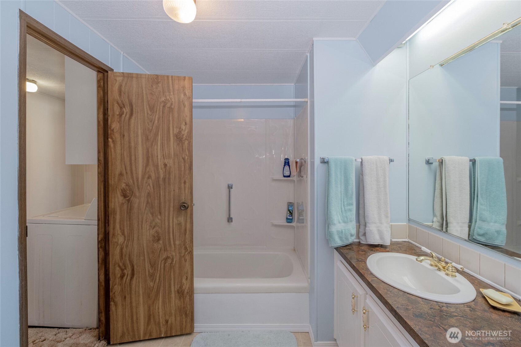 1608 N Western Unit: 27