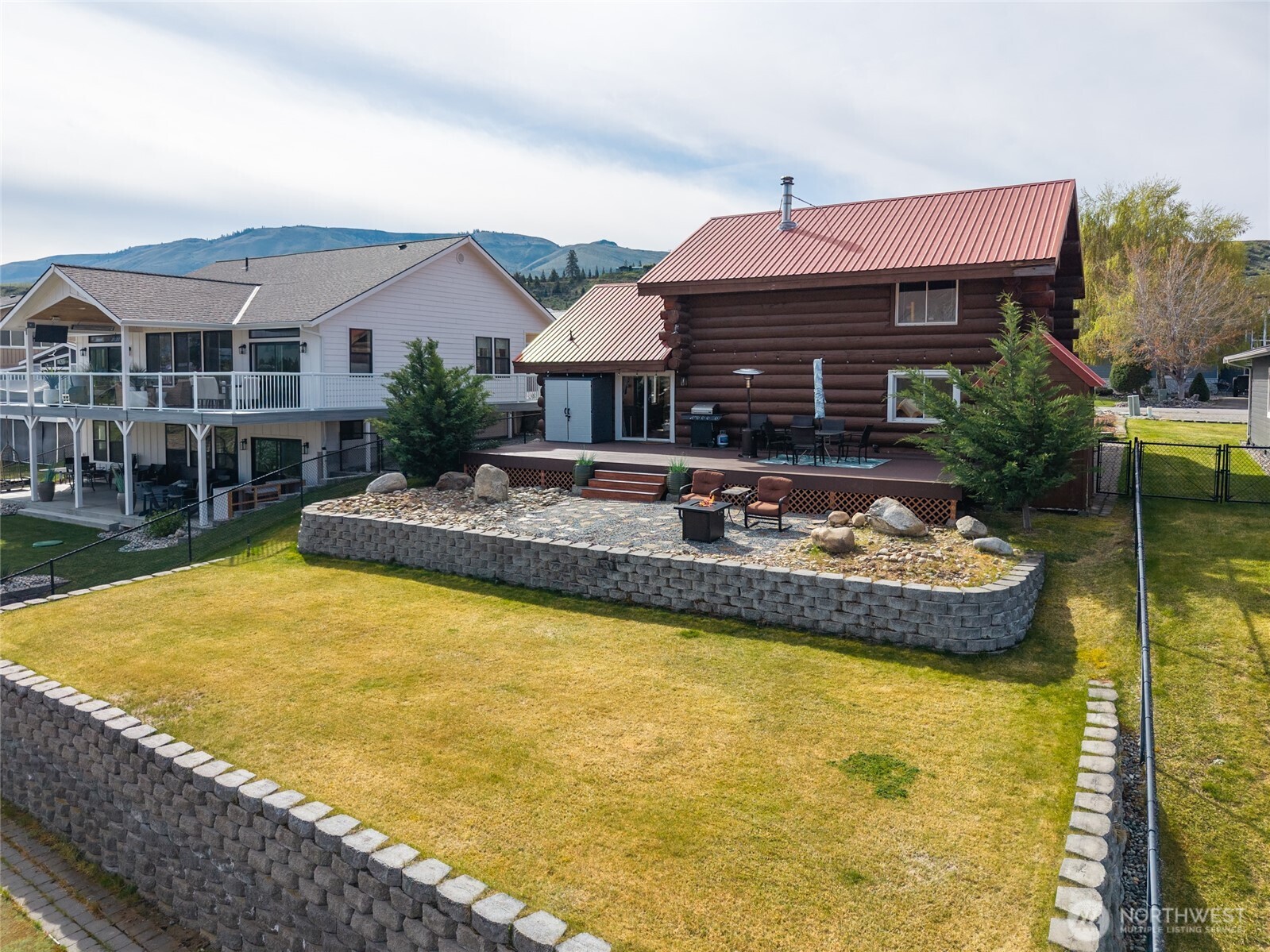 215 W Marine View Place