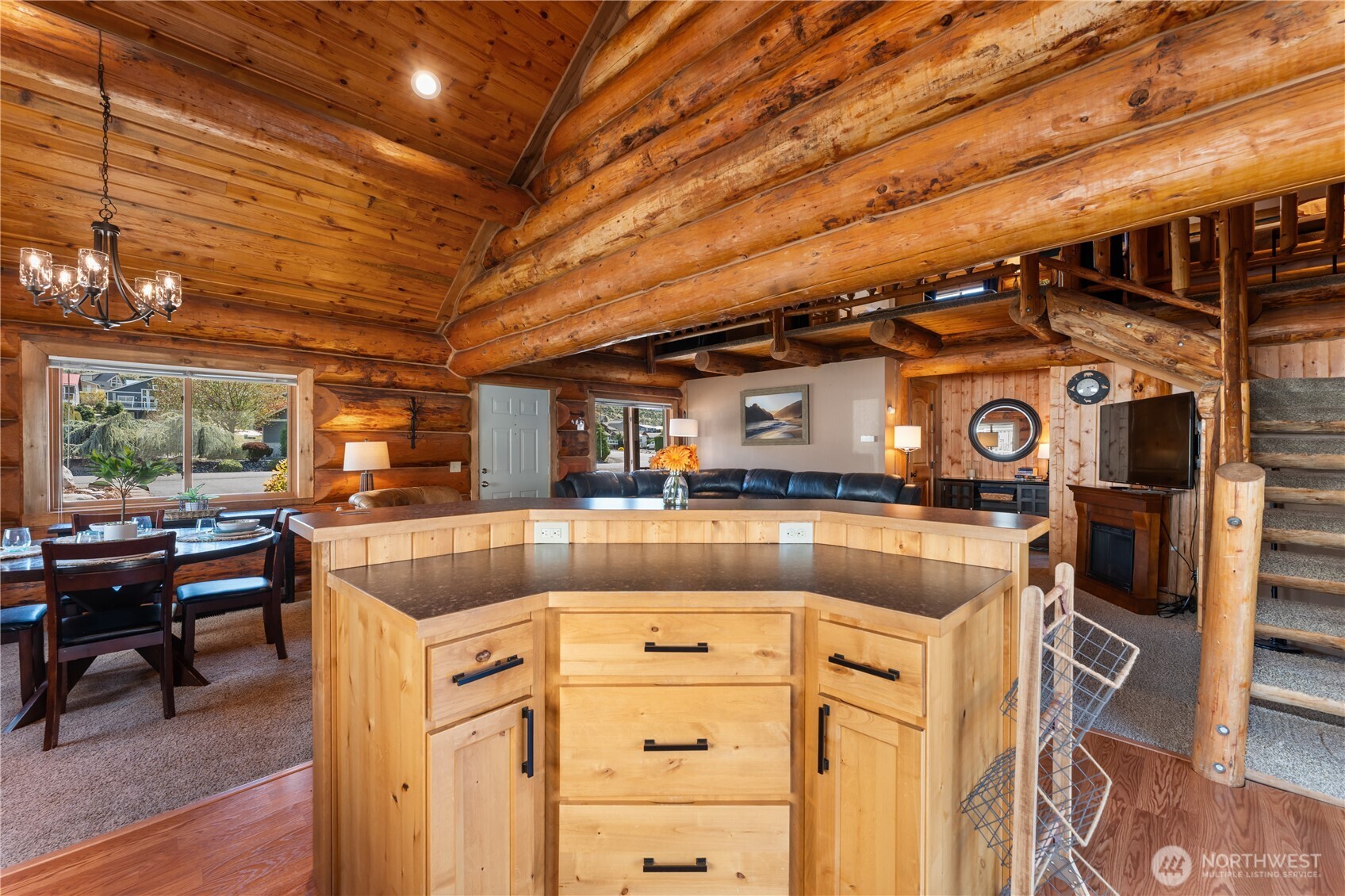 215 W Marine View Place