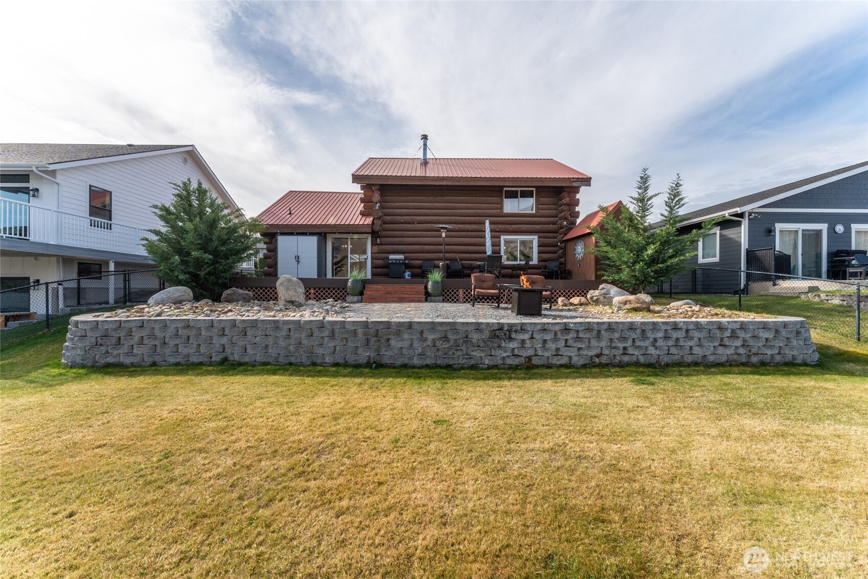 215 W Marine View Place