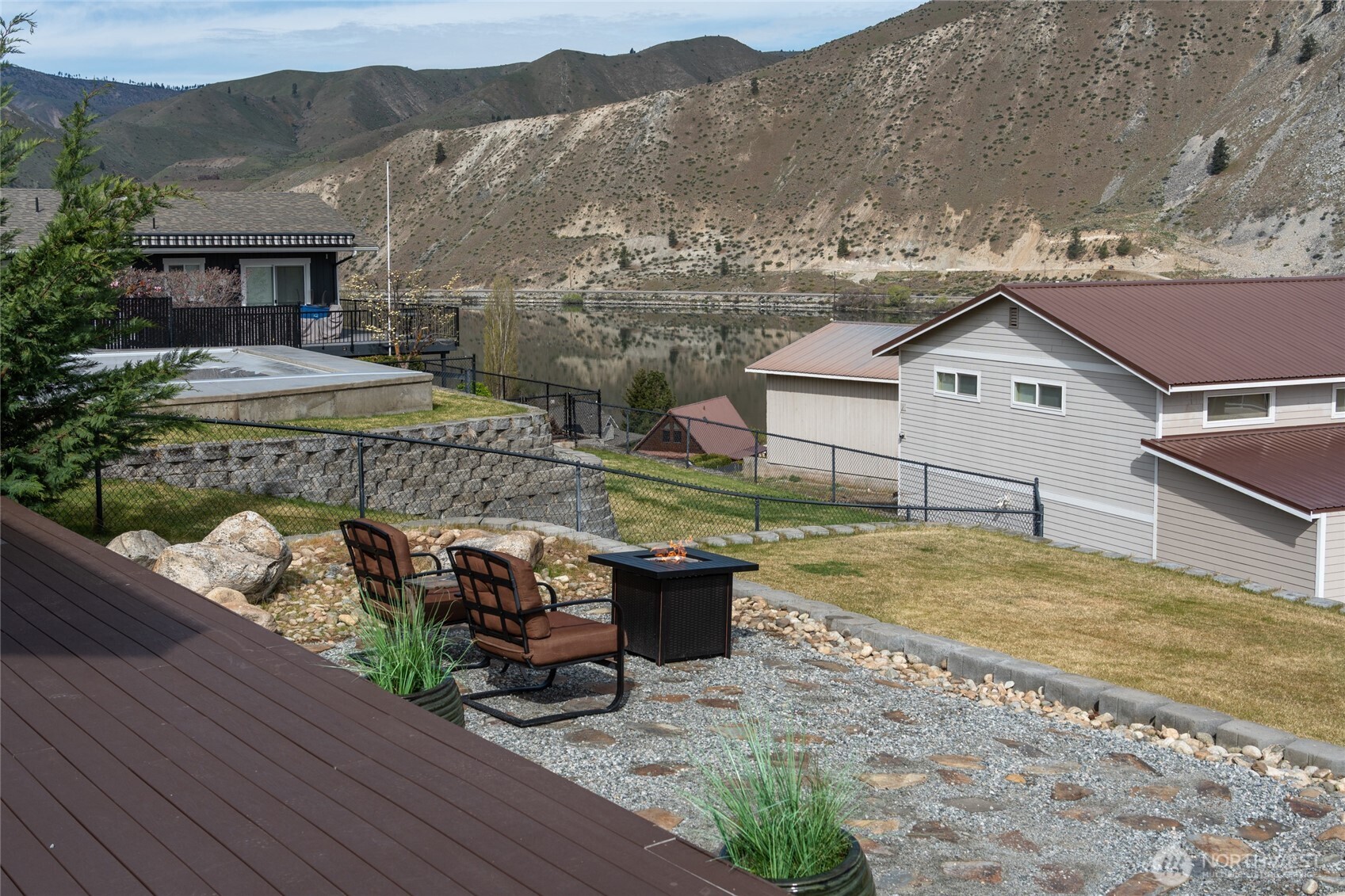 215 W Marine View Place