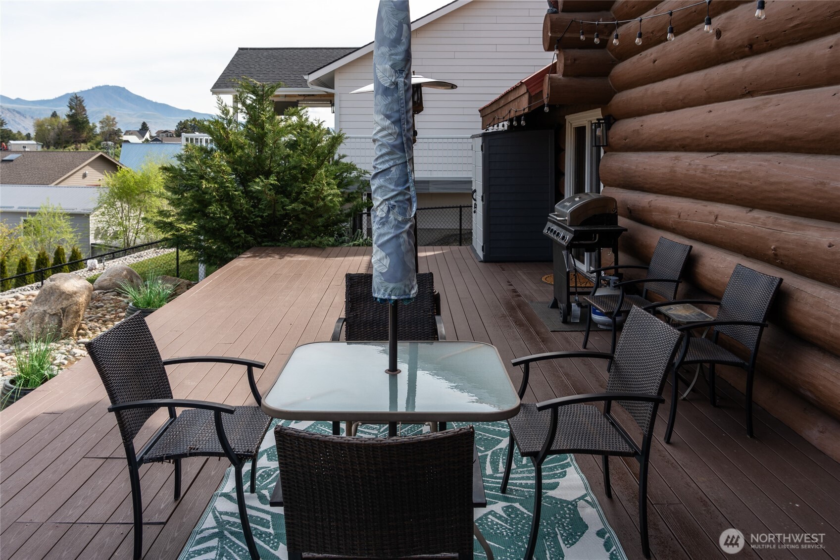 215 W Marine View Place