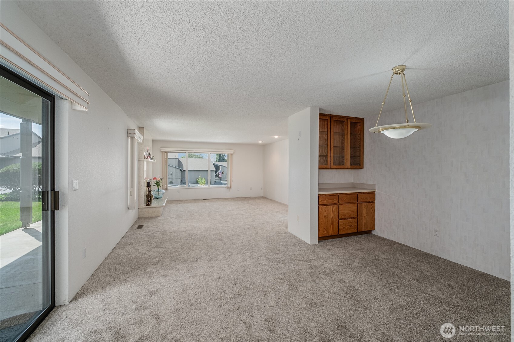 225 19th Street Unit: 31
