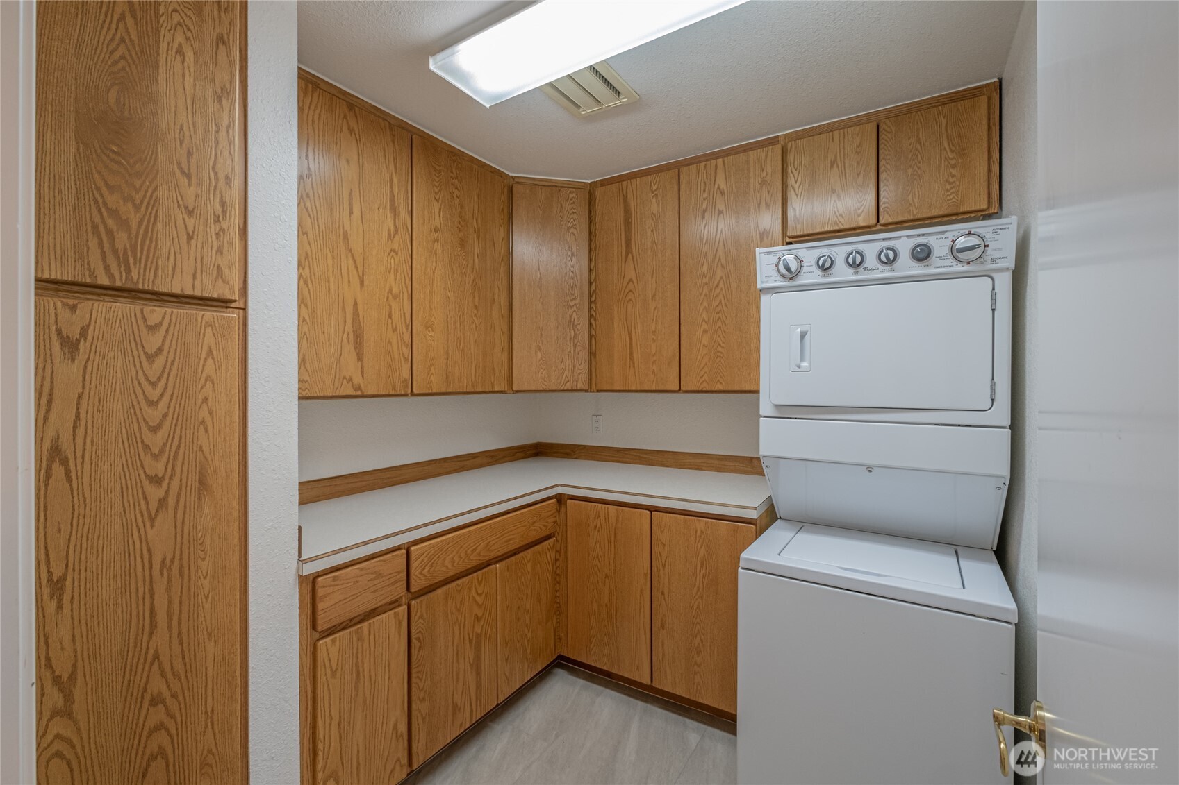 225 19th Street Unit: 31