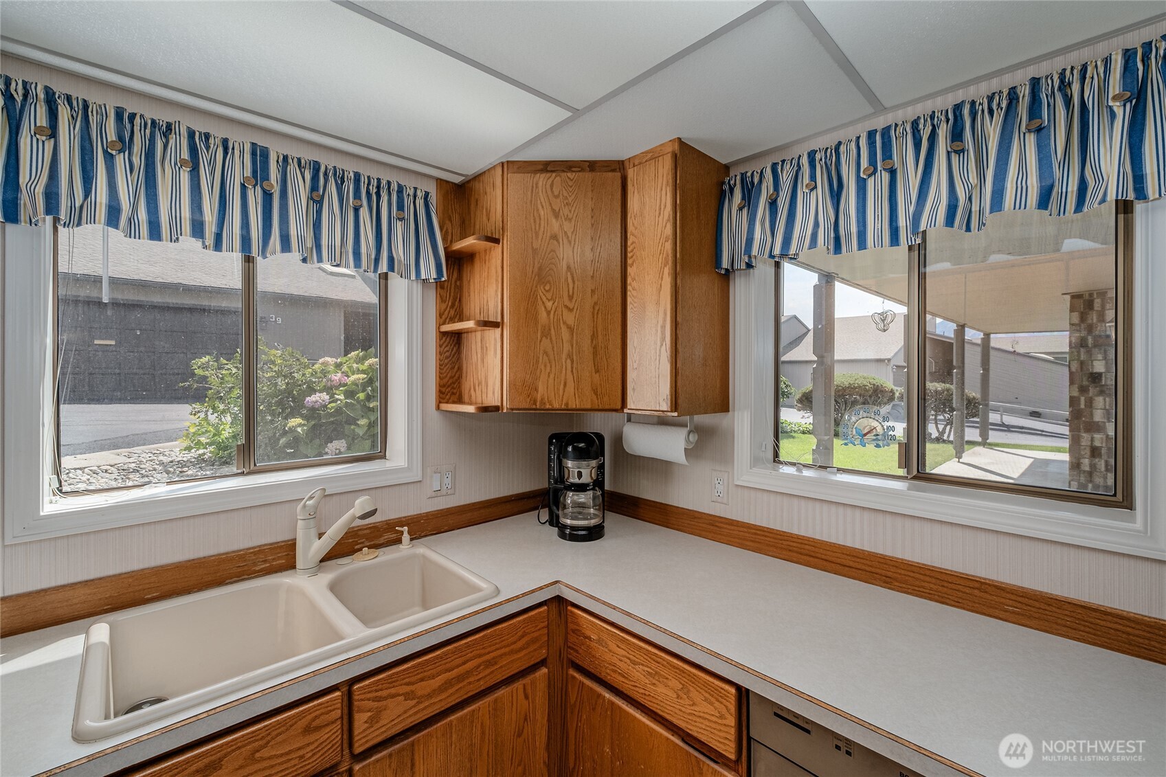 225 19th Street Unit: 31