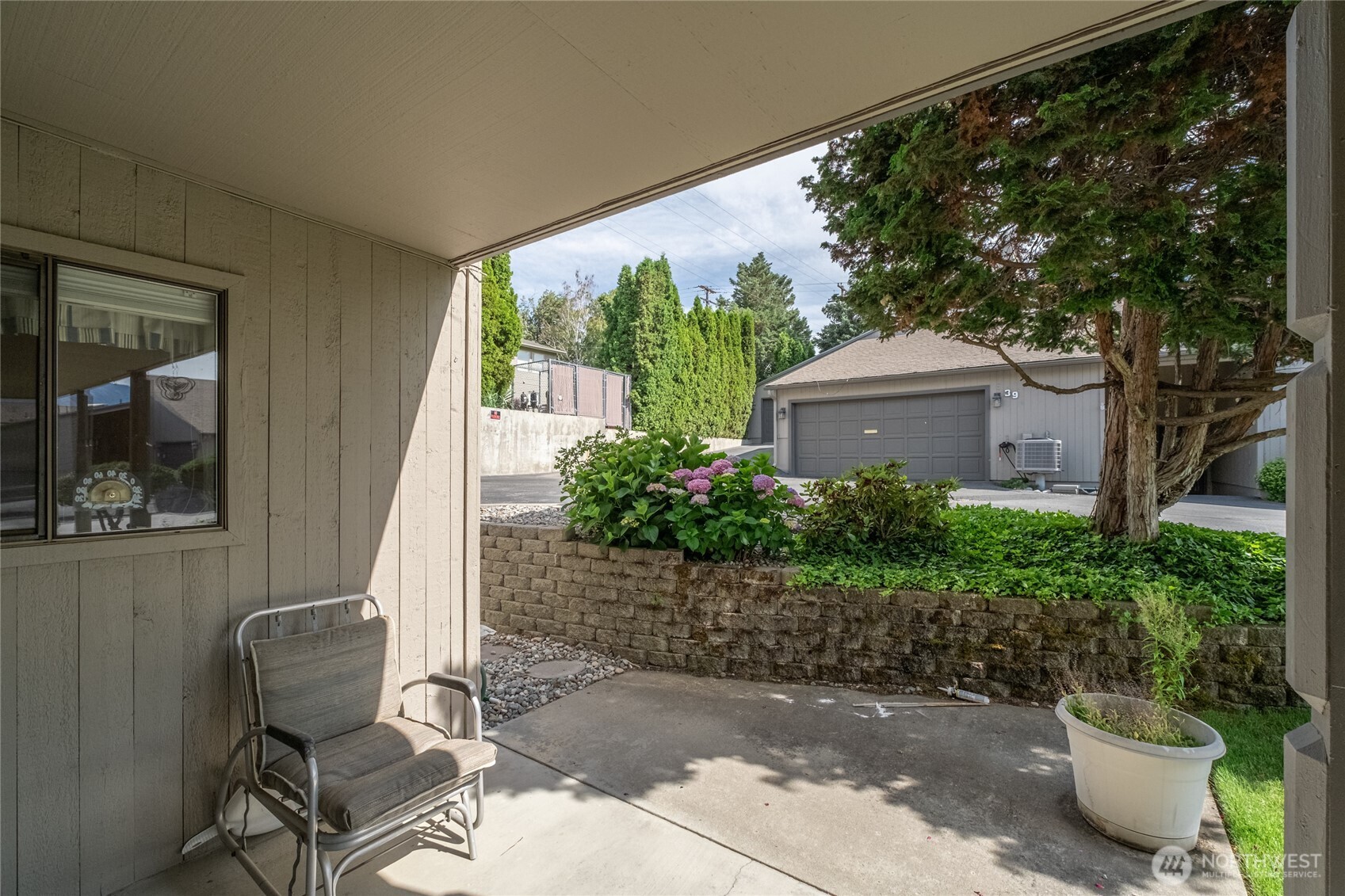 225 19th Street Unit: 31