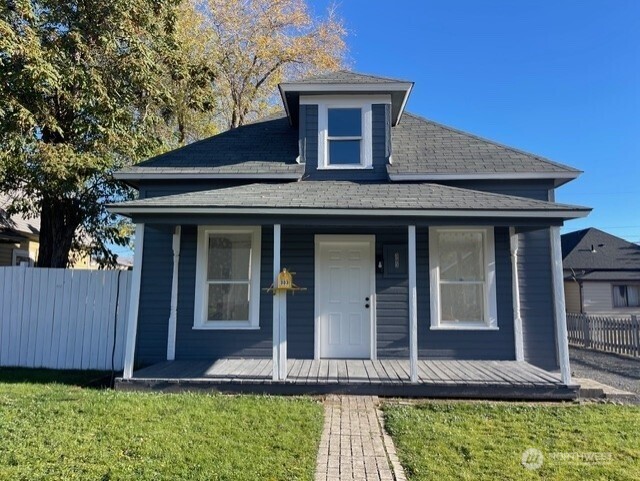 303 Methow Street