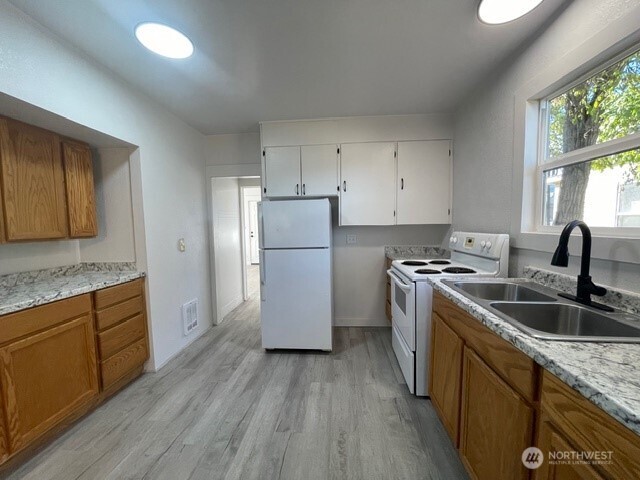 303 Methow Street