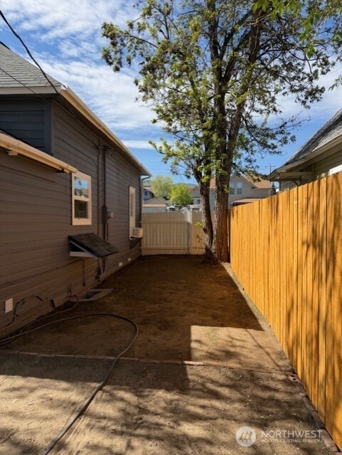 303 Methow Street