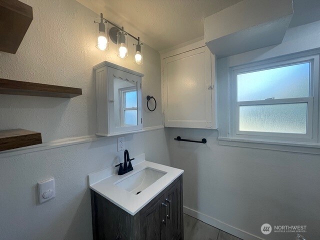 303 Methow Street