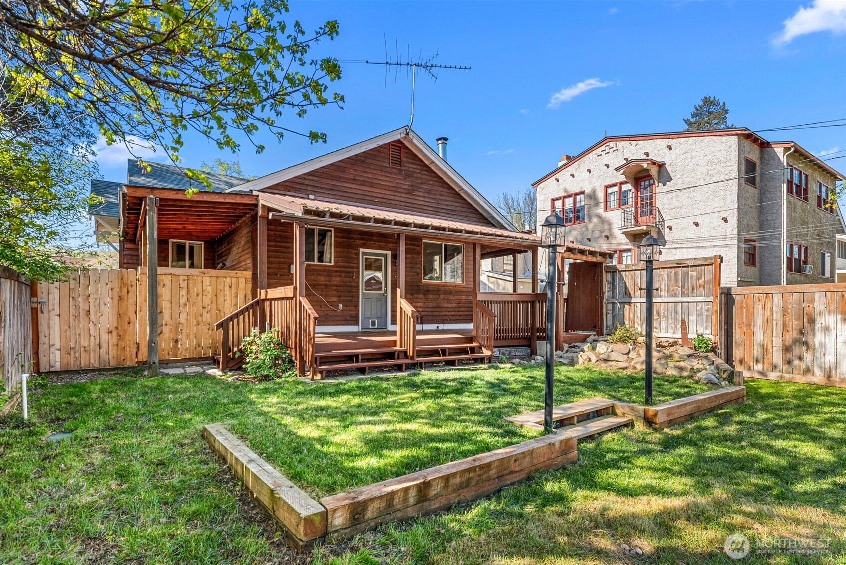 417 Cottage Avenue