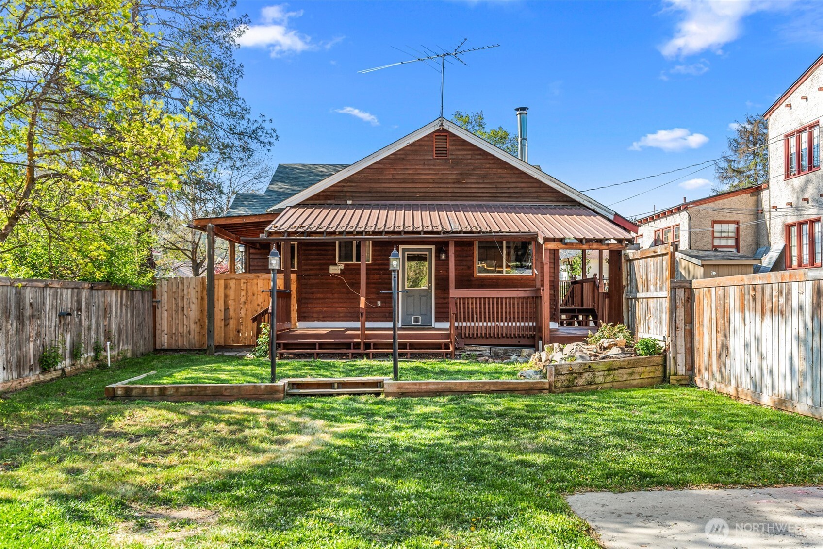 417 Cottage Avenue