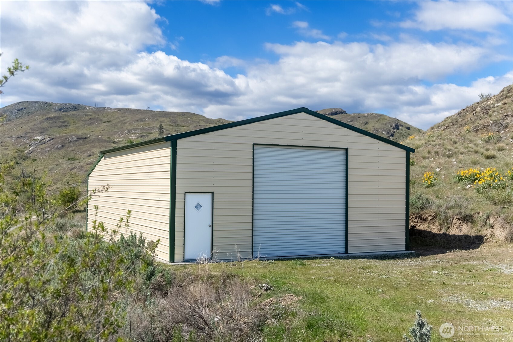 26 Alkali Lake Road