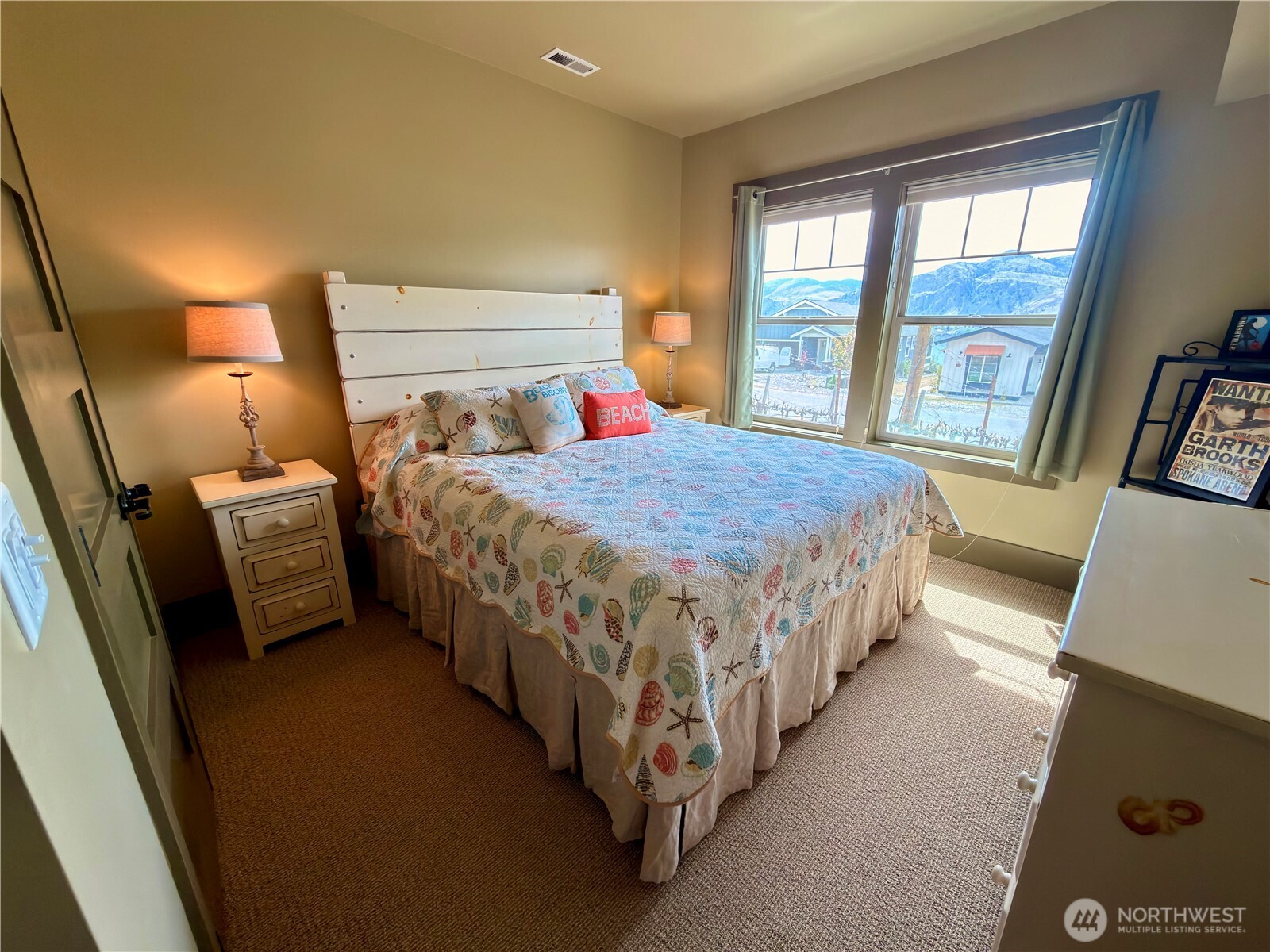 122 Village Way