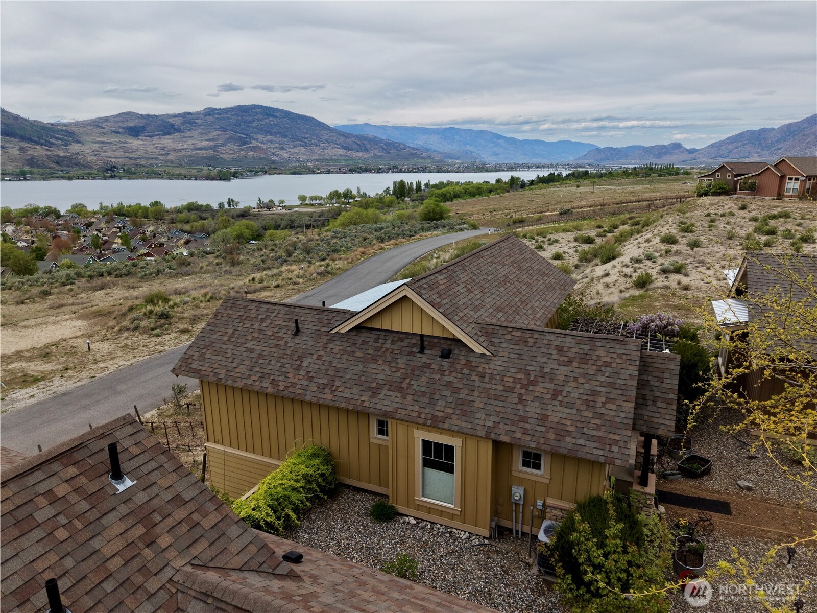 122 Village Way