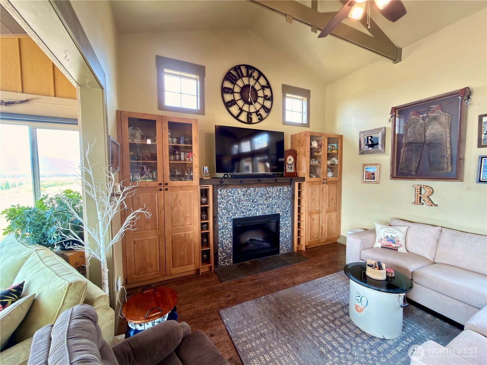 122 Village Way