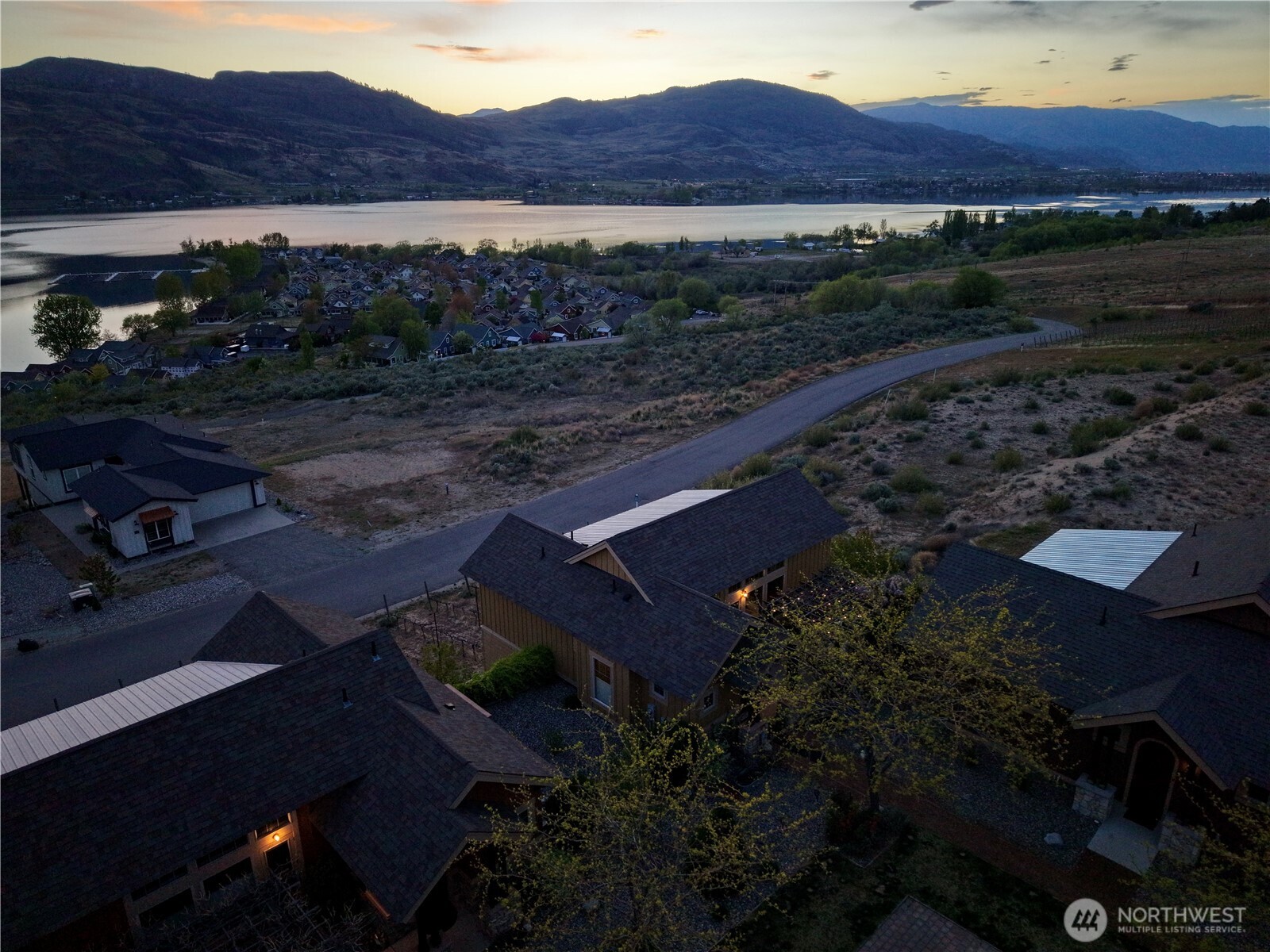 122 Village Way
