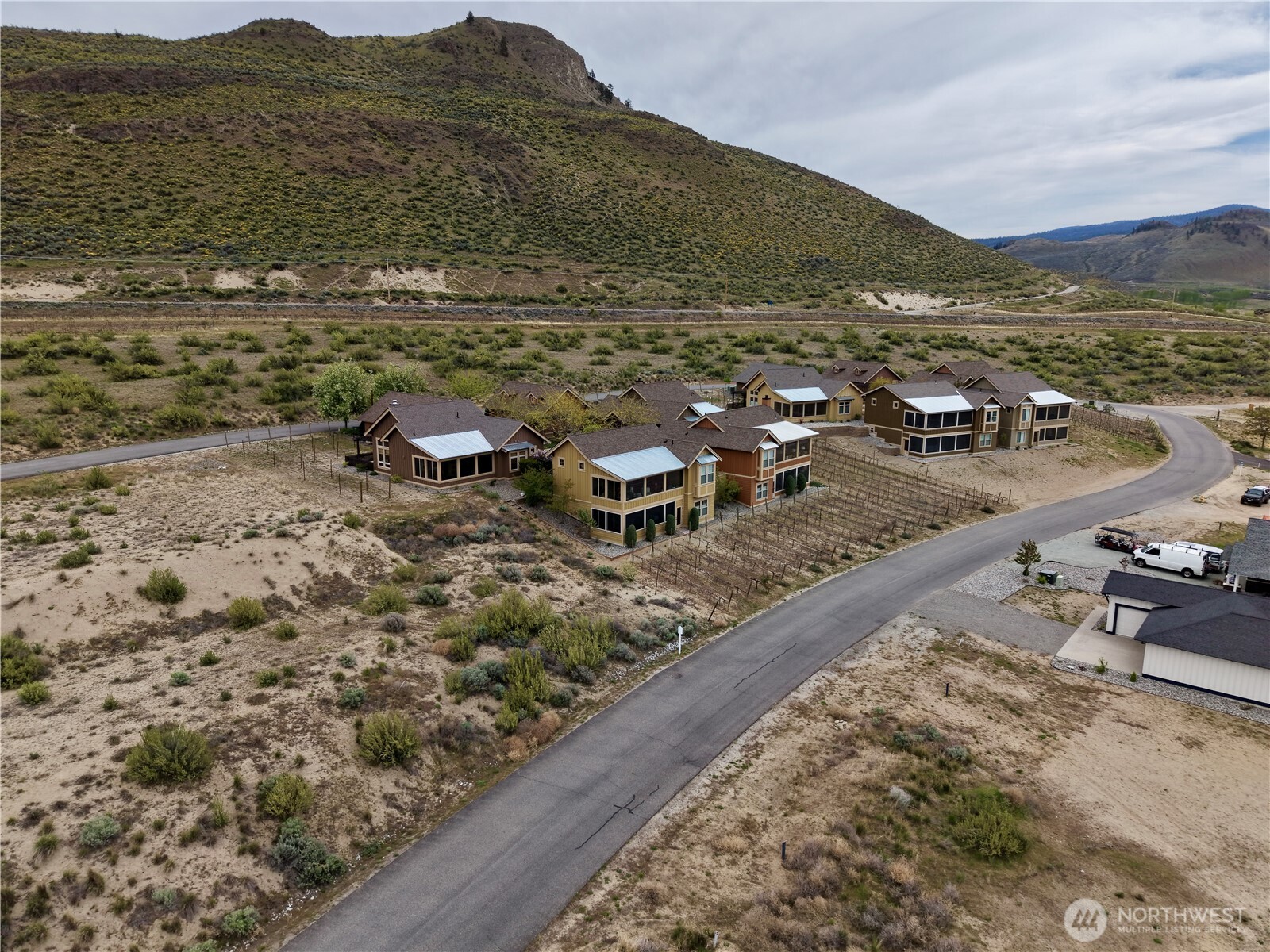 122 Village Way
