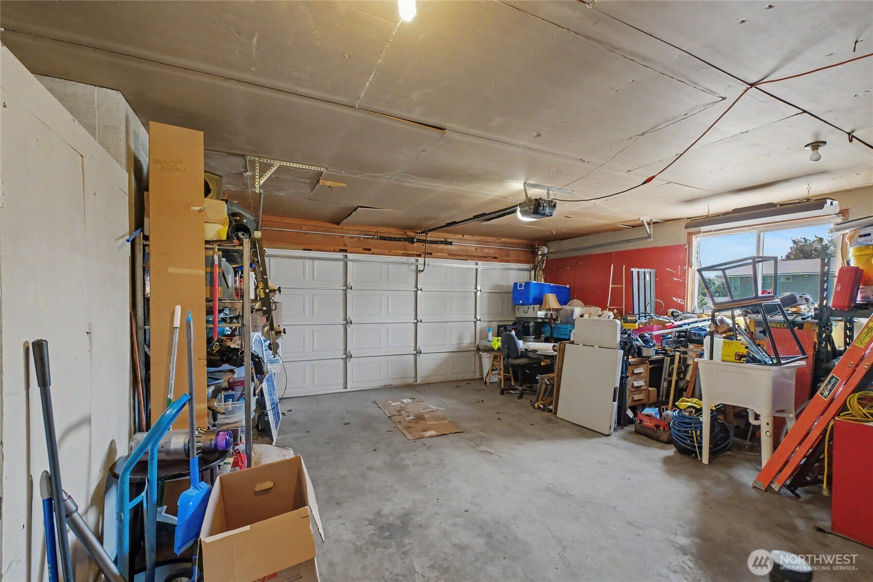 1121 Jean St SE
