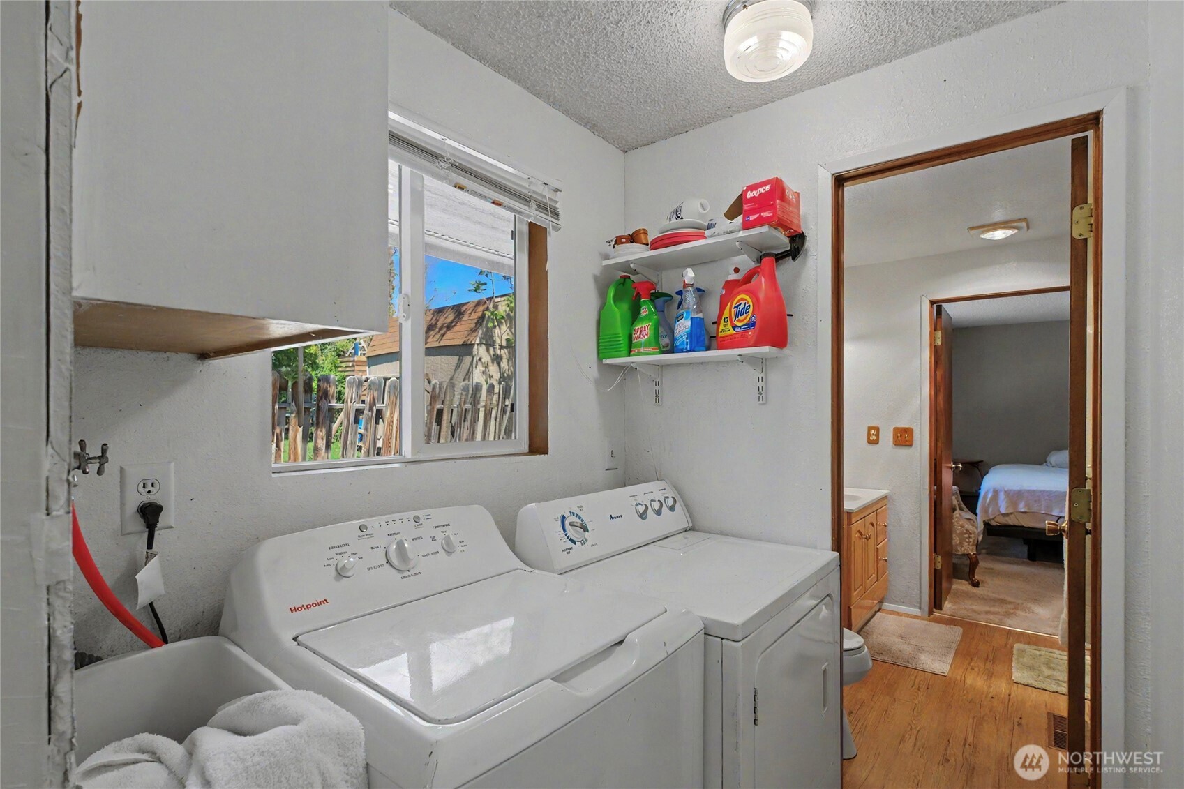 1121 Jean St SE