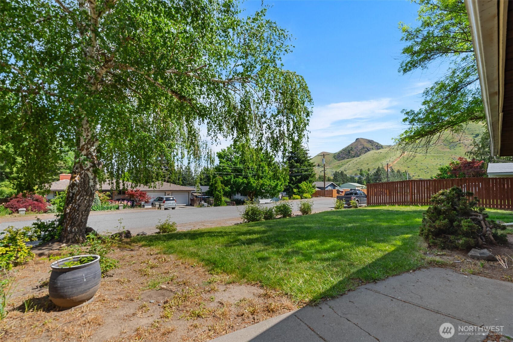 402 Shady Lane