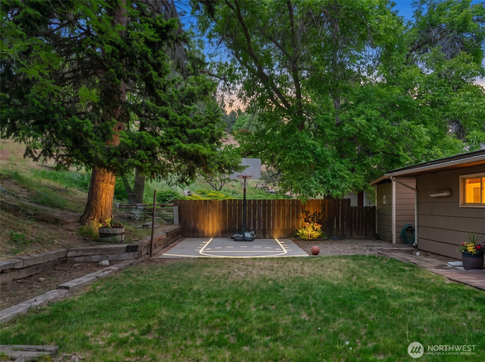 402 Shady Lane