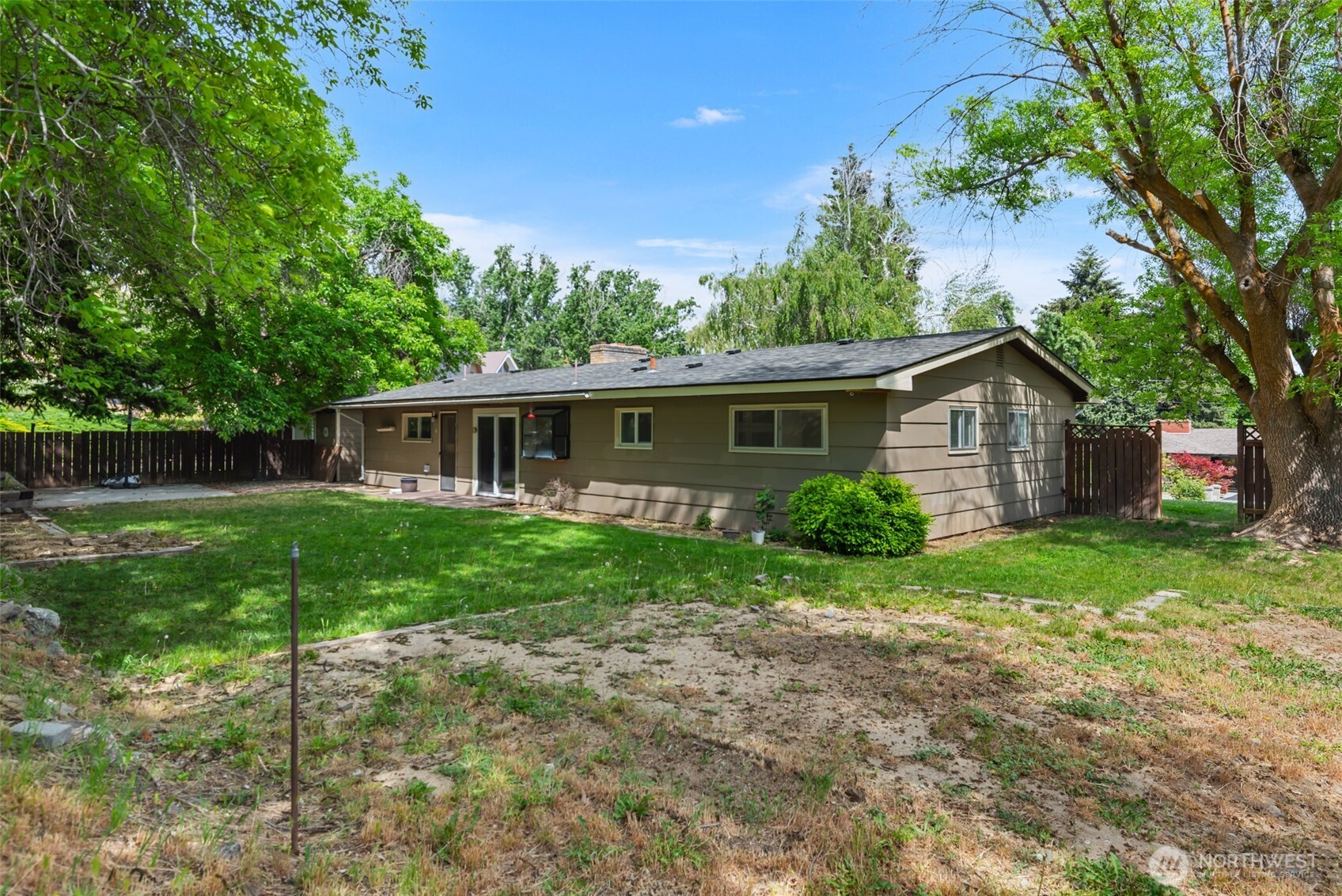 402 Shady Lane