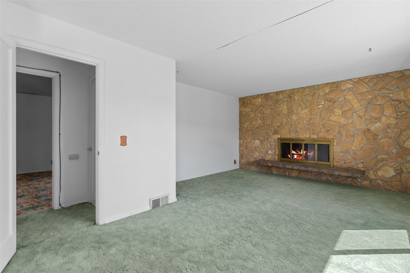 1427 2nd Street