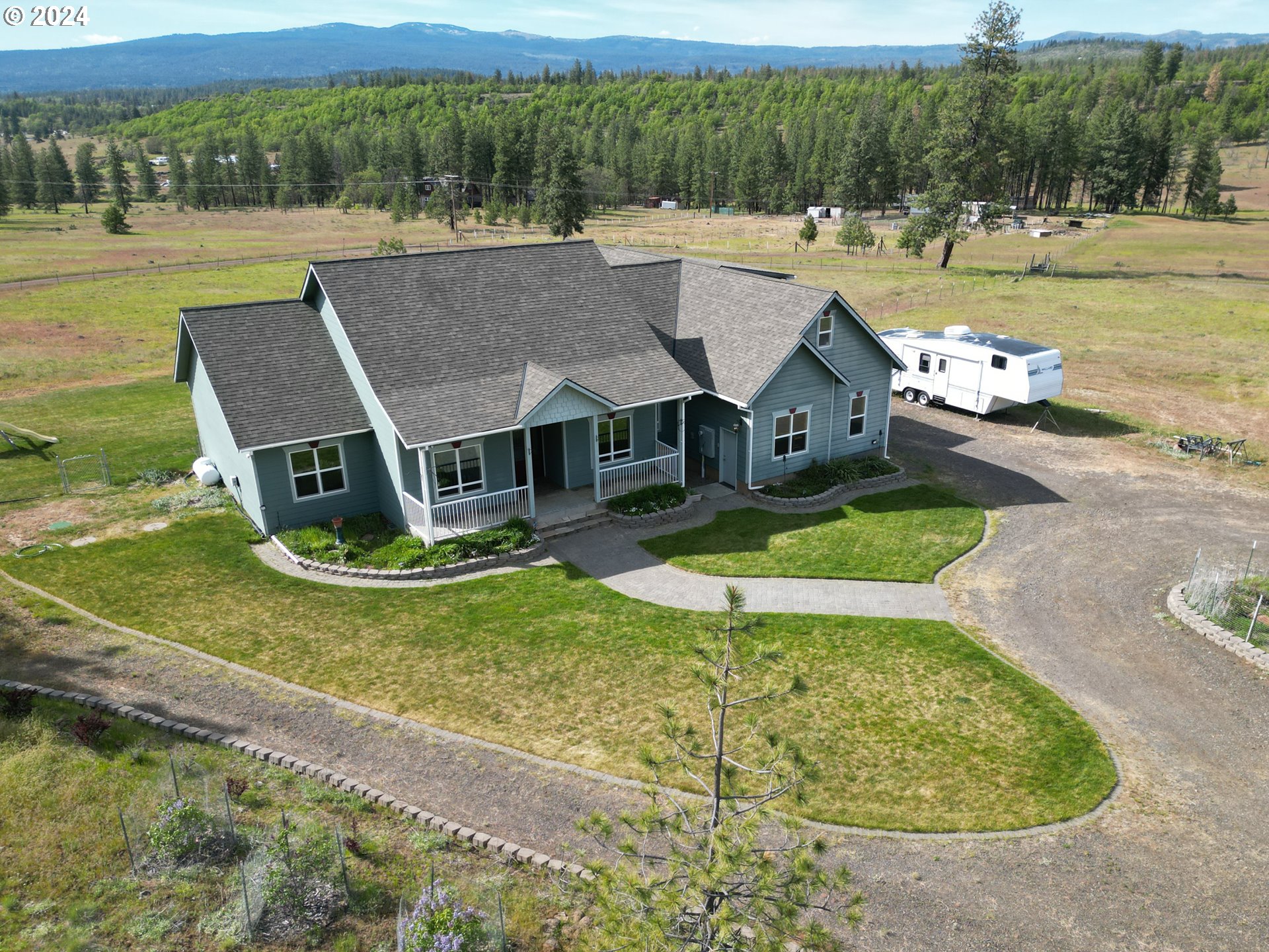 505 Woodland RD