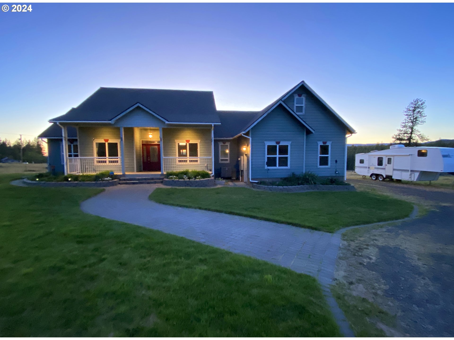 505 Woodland RD
