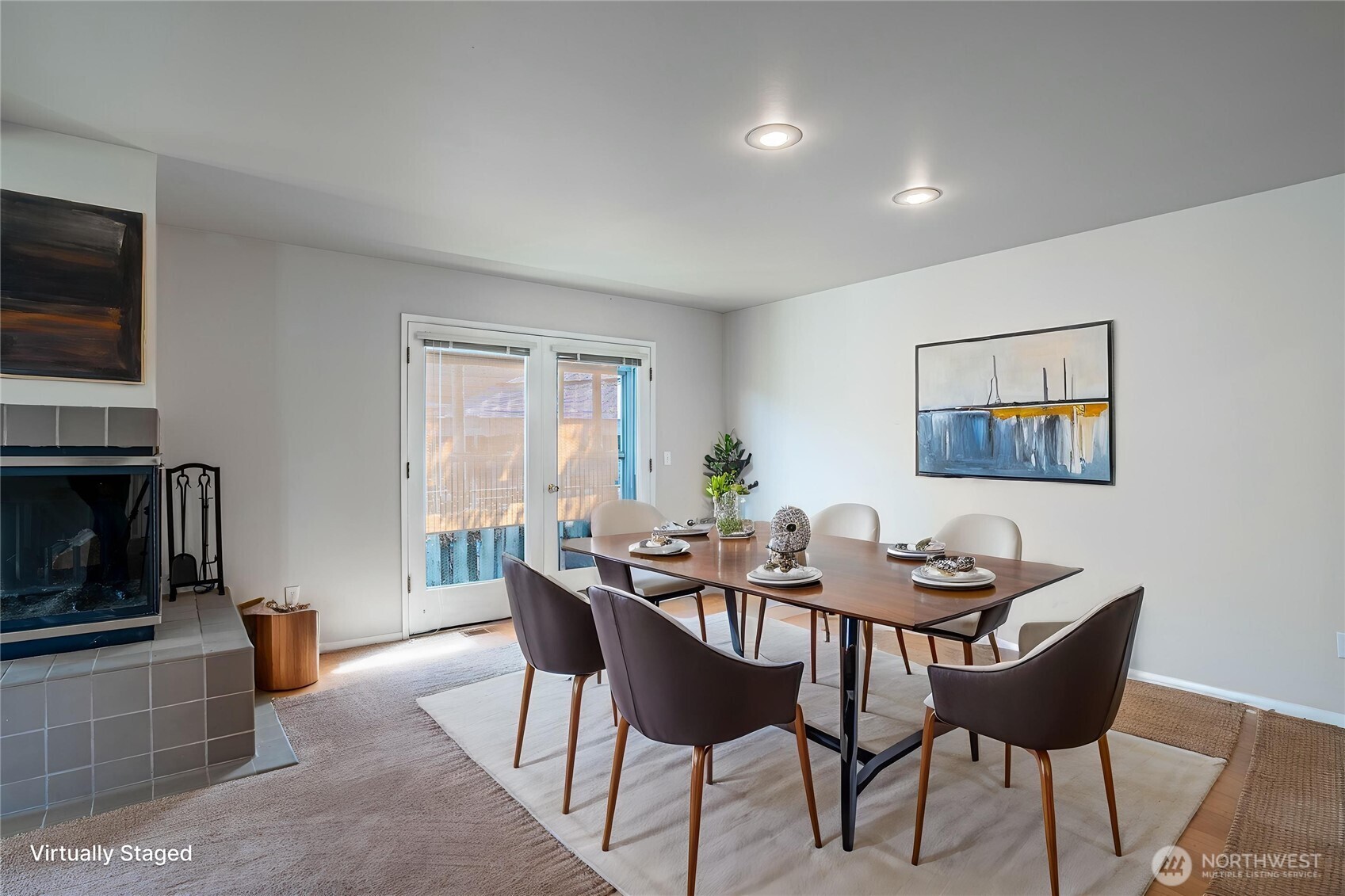 433 W Webster