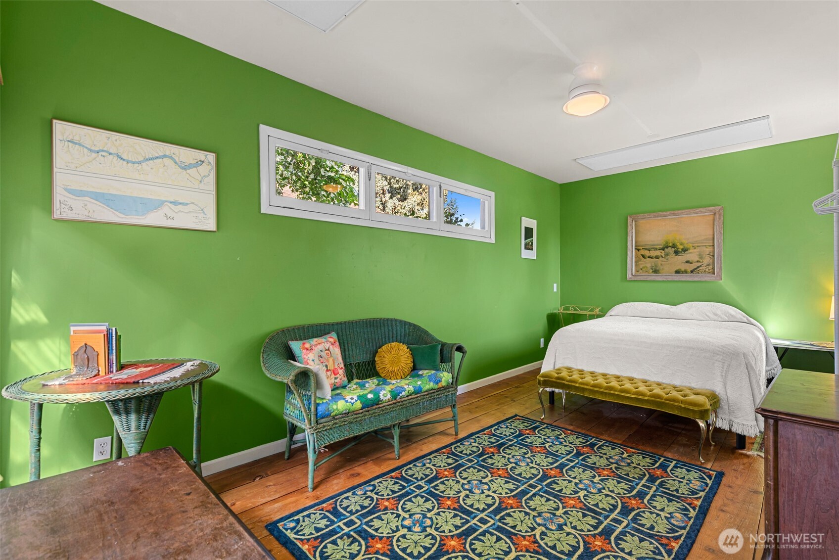 229 W Allen Avenue