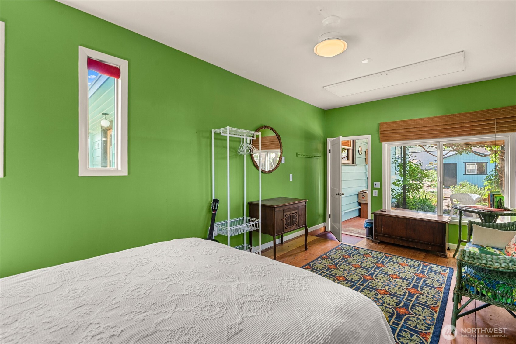 229 W Allen Avenue