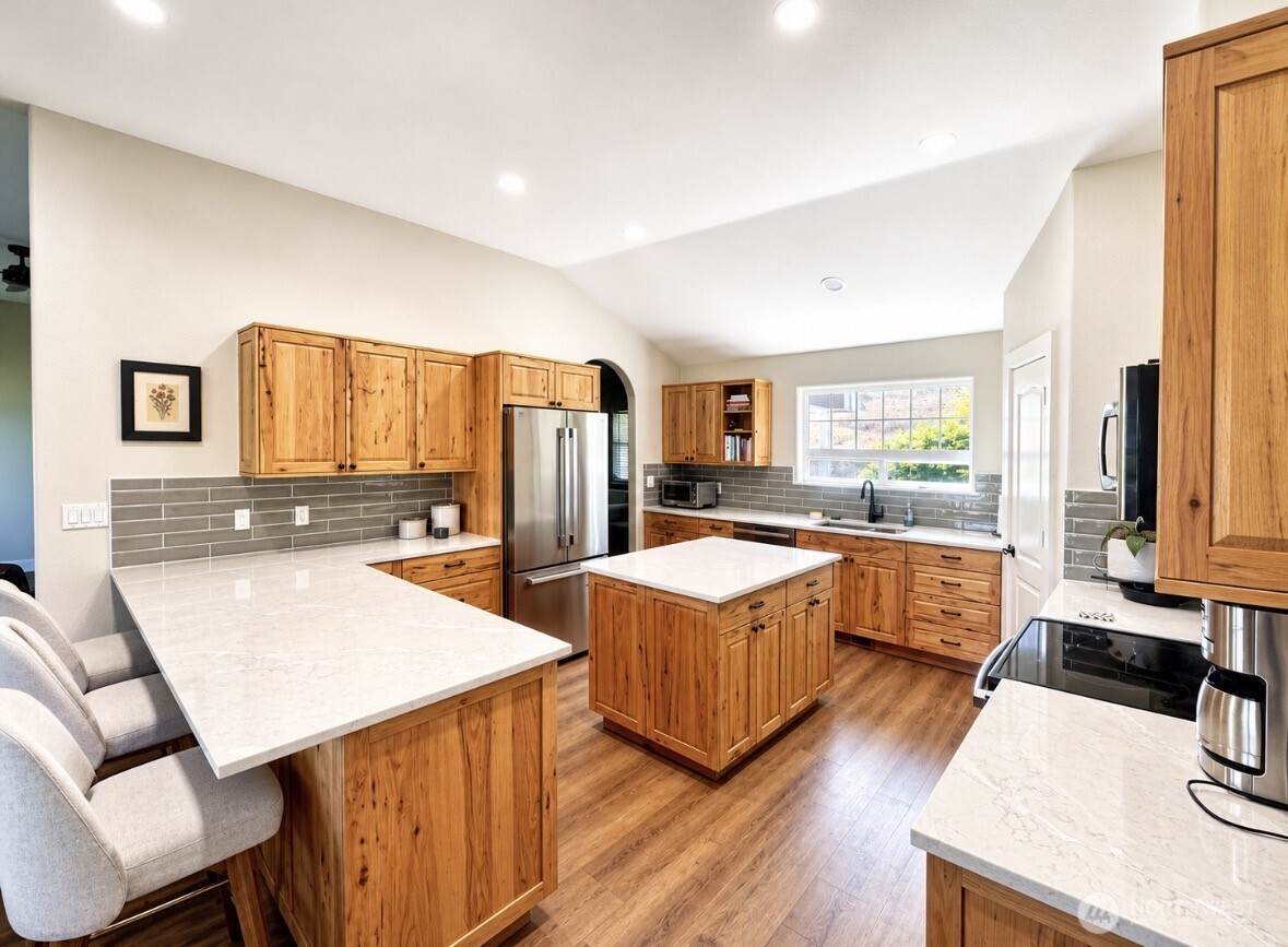 22 Rooster Flats Road