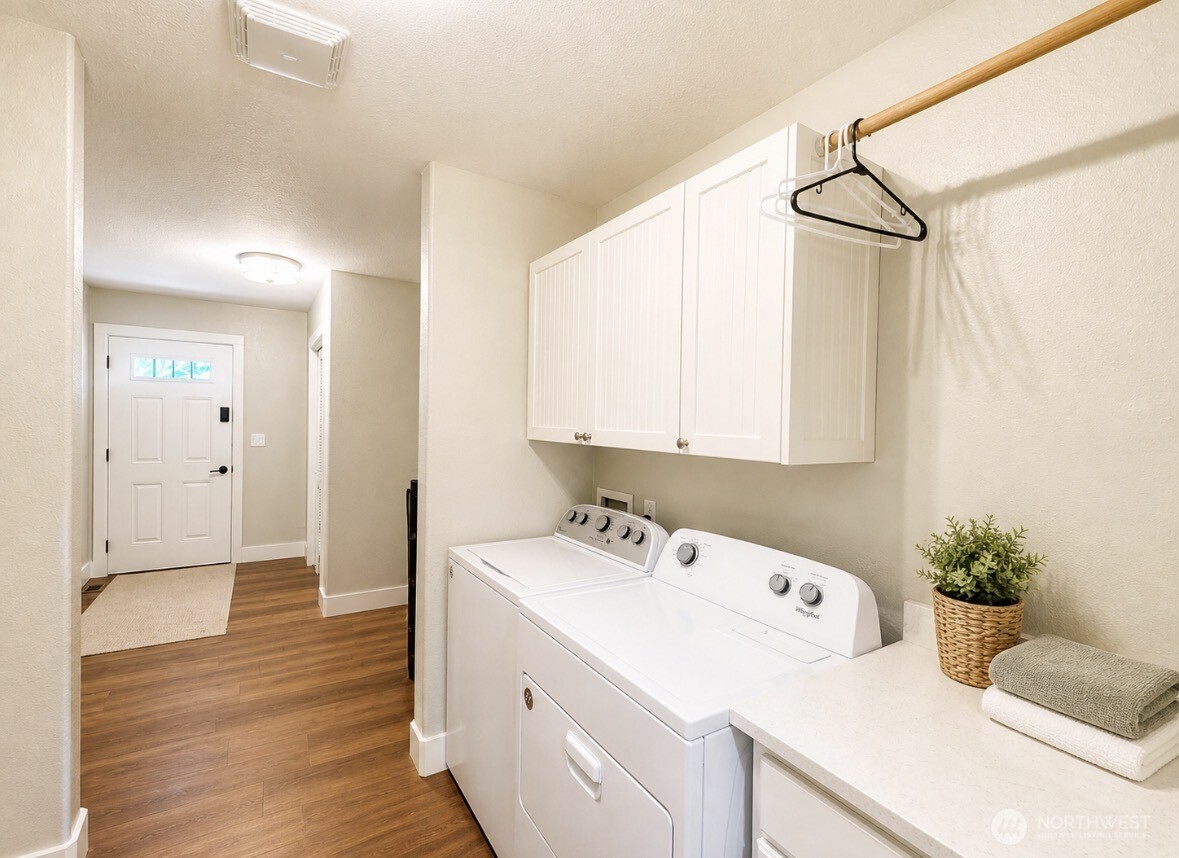 22 Rooster Flats Road