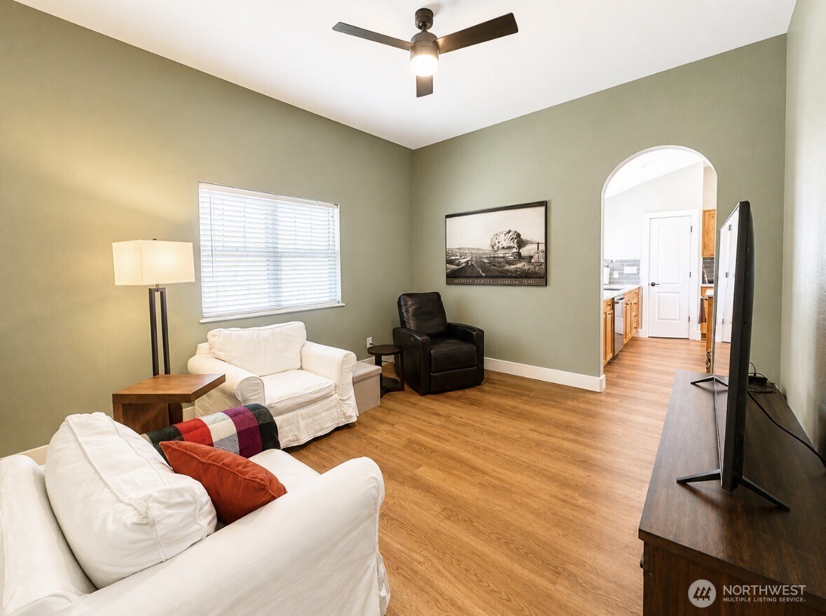 22 Rooster Flats Road