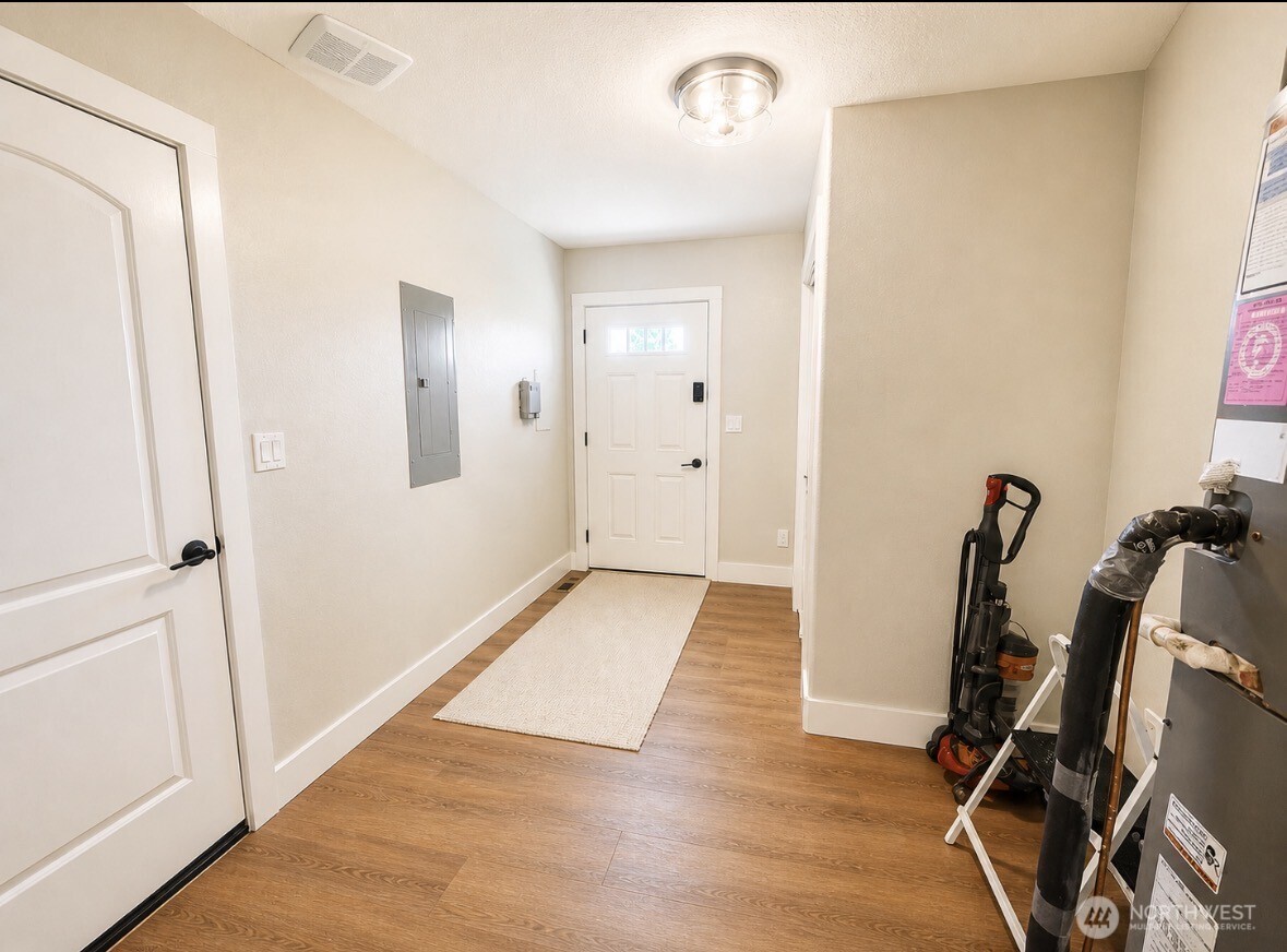 22 Rooster Flats Road