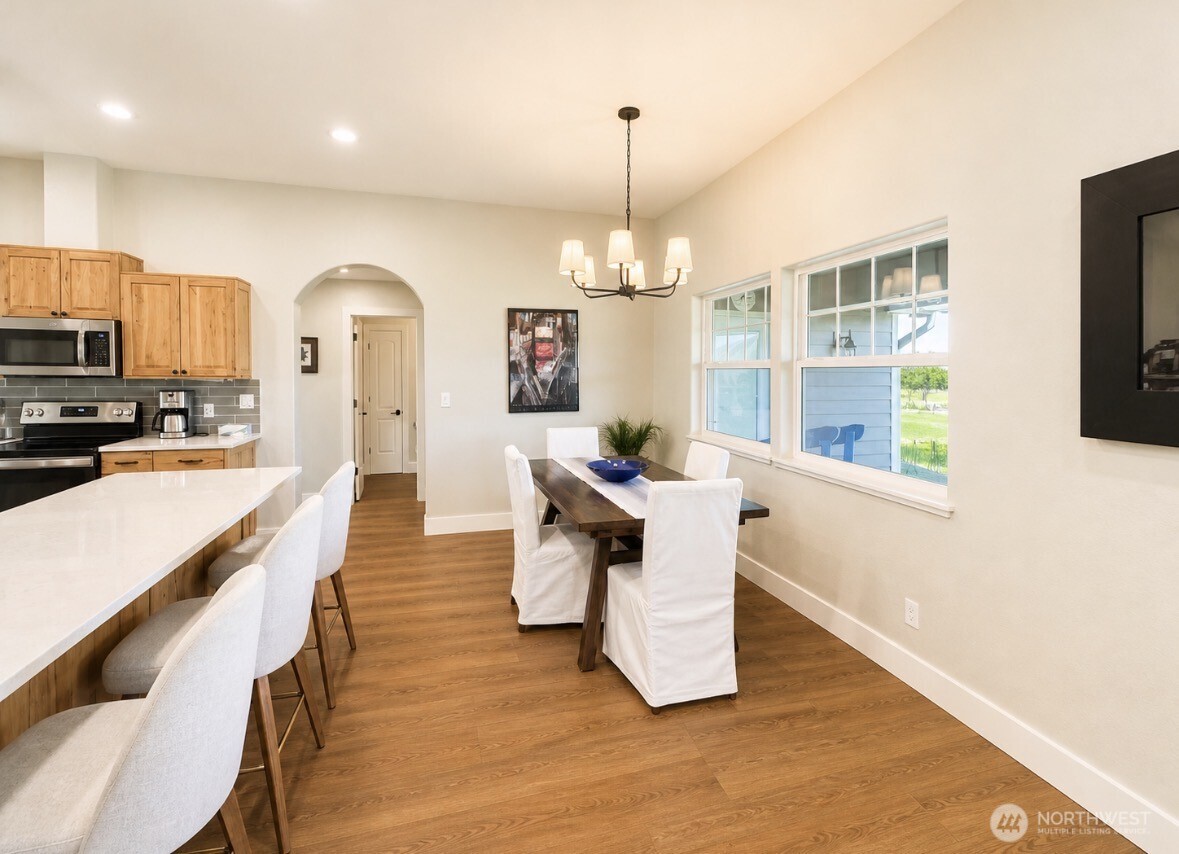 22 Rooster Flats Road
