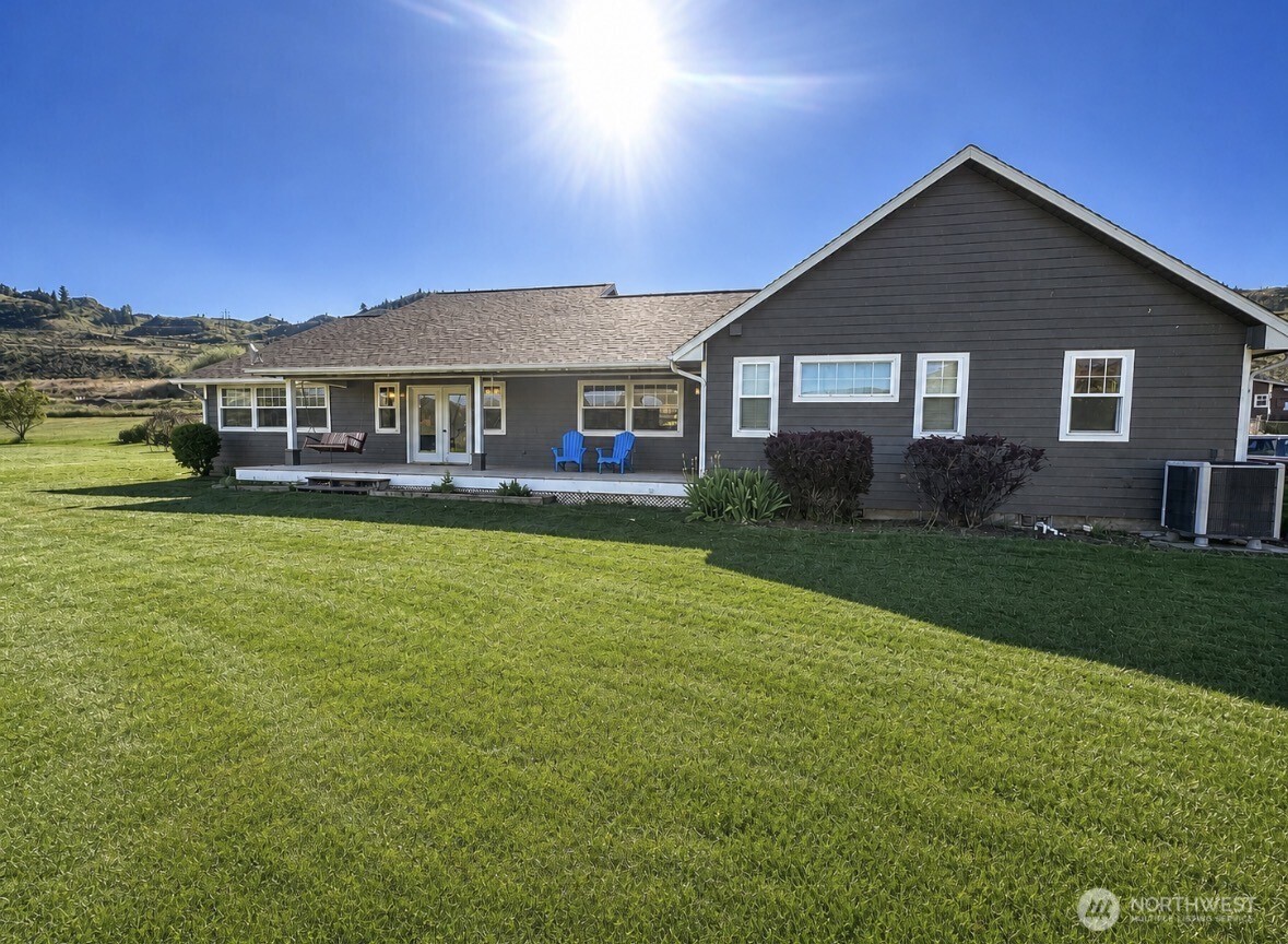 22 Rooster Flats Road