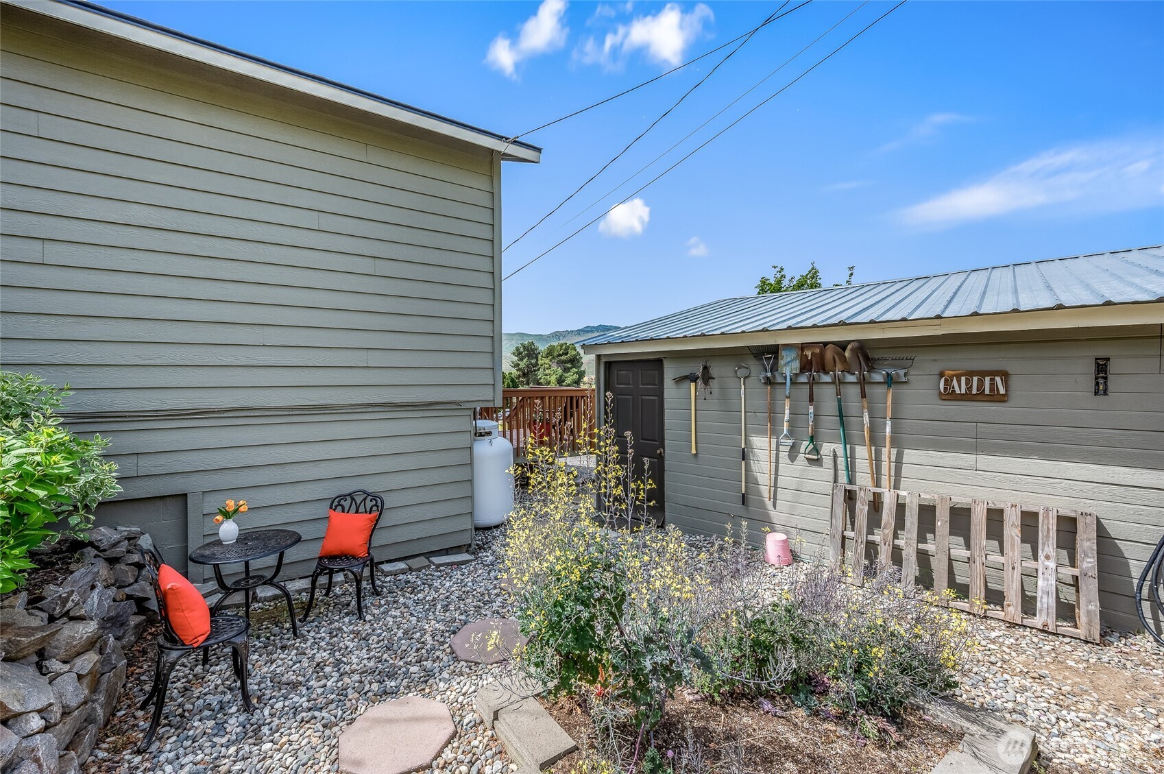 316 Easy Street