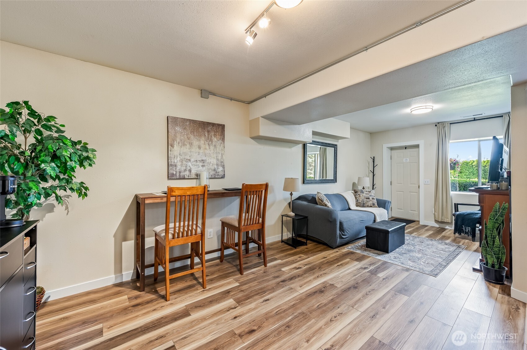 316 Easy Street