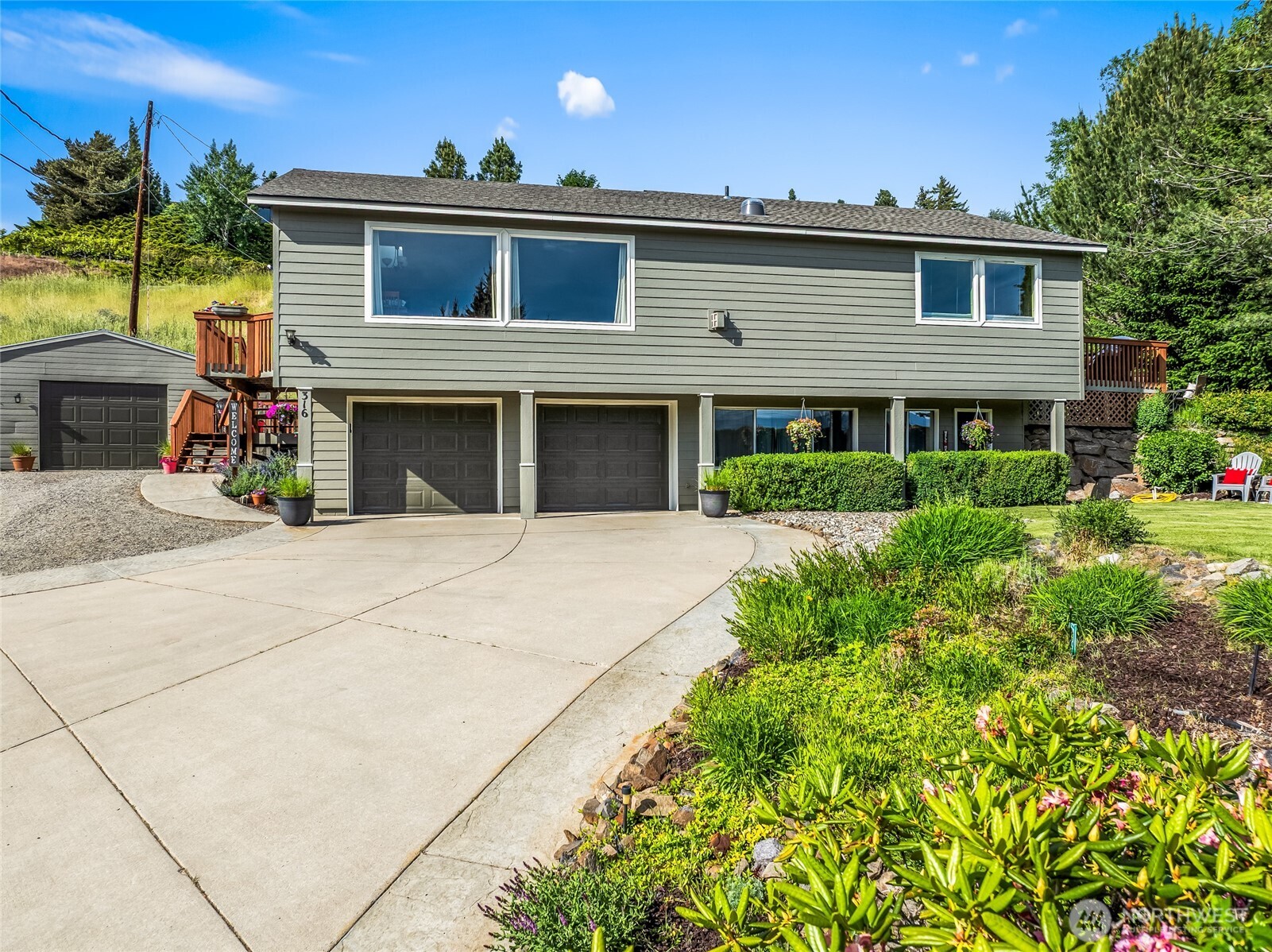 316 Easy Street