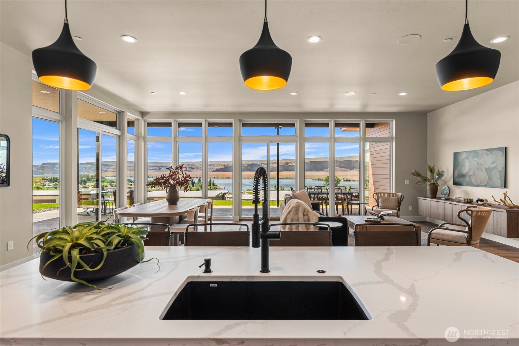 23413 NW Cliff View Drive