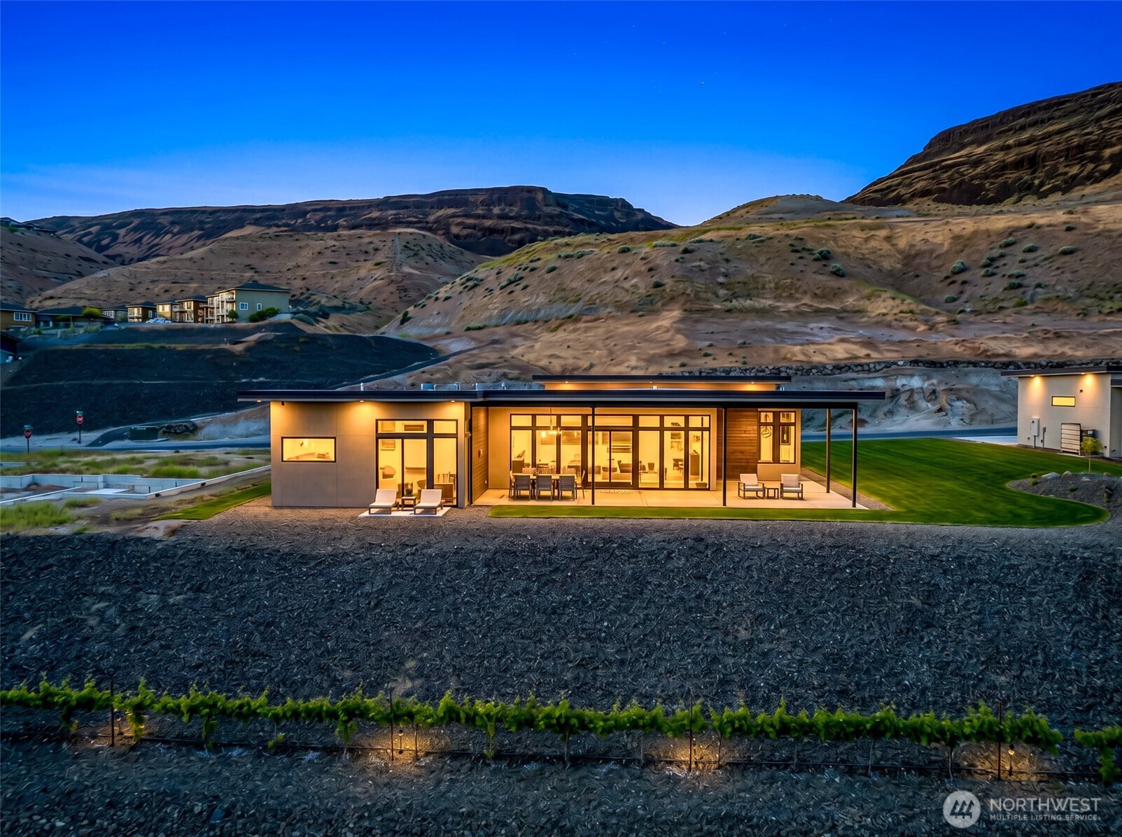 23413 NW Cliff View Drive